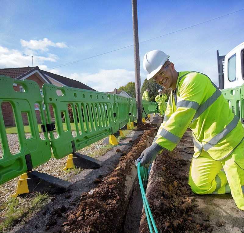 virgin media fibre trench and cable duct
